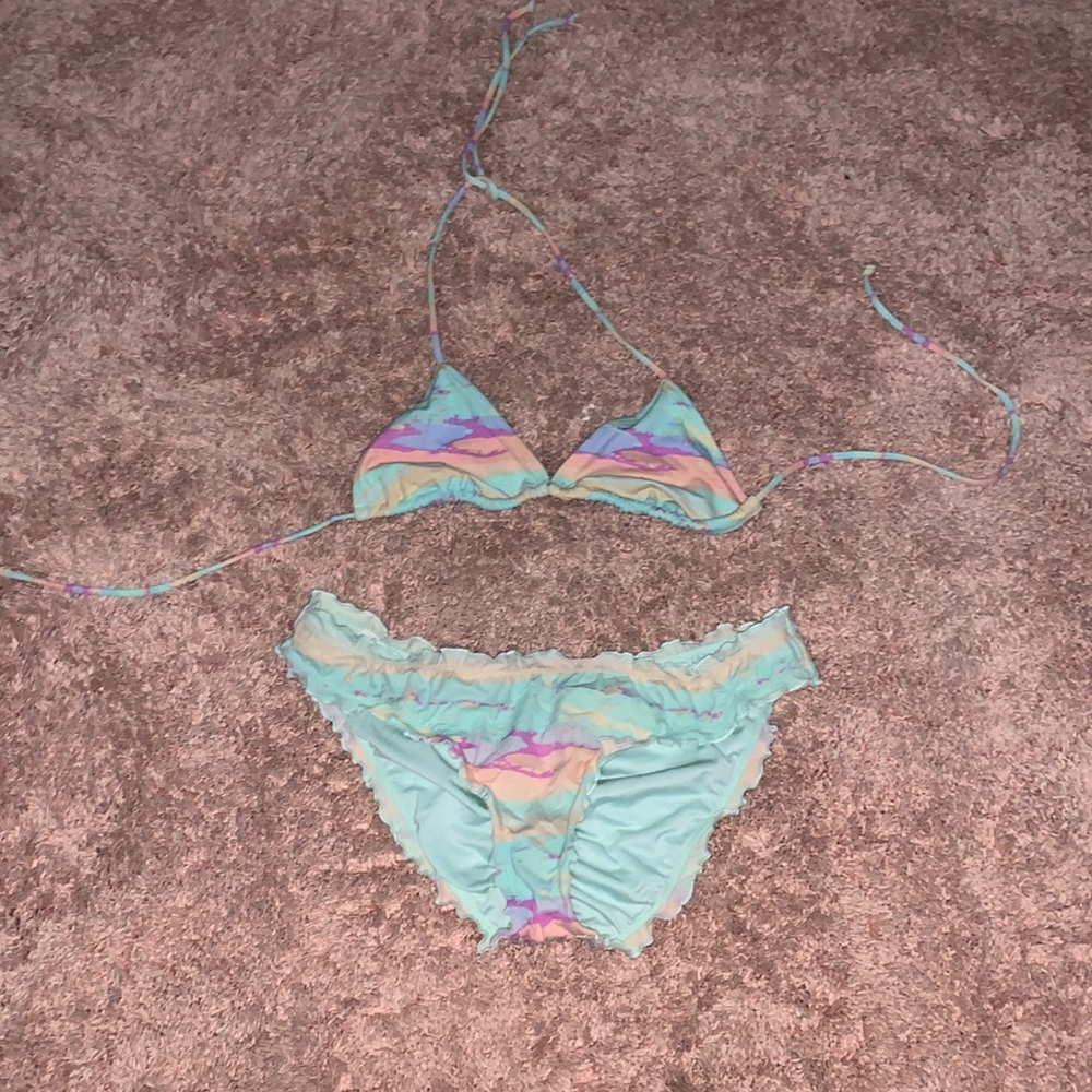 Woman’s Victoria’s Secret Multicolor Bikini Set